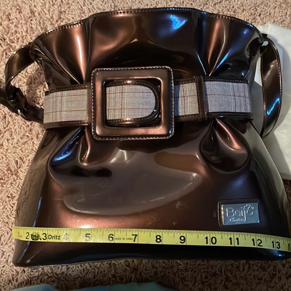 Beijo Handbag with reversible belt - Picture 6 of 6